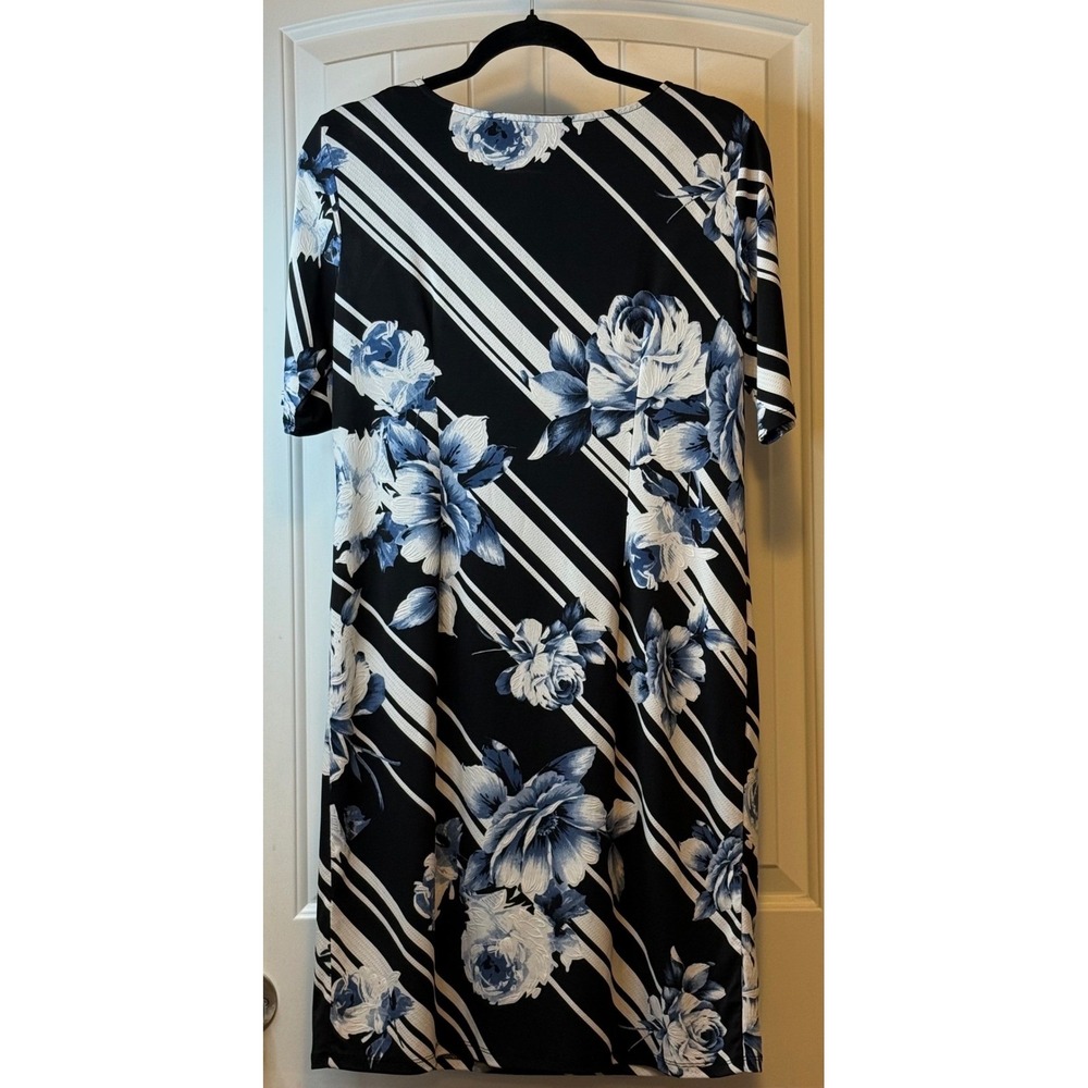 ✨Roz & Ali Women Black Blue Floral Stripe Short Sleeve Knee Length Dress Size M - Picture 4 of 8